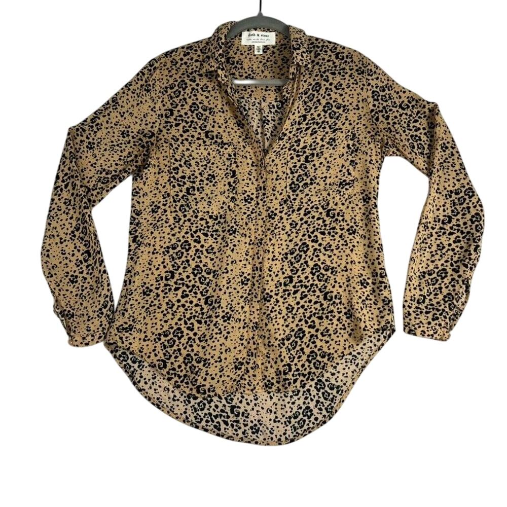 CLOTH & STONE Blouse Leopard Animal Print Long Sleeve Rayon Button Tab Sleeve